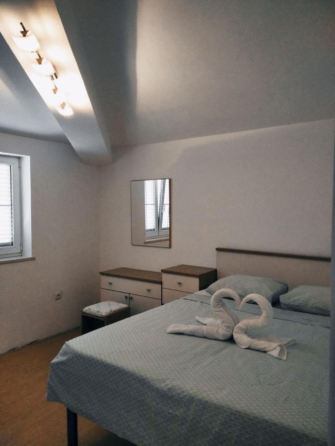 Gecko Apartment Риека Экстерьер фото